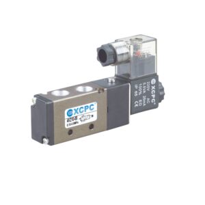 Distributeur électrique monostable / 4V210-08